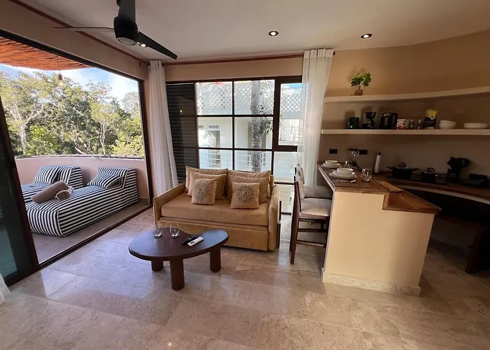 Charming Boutique Jungle Views Private Pool